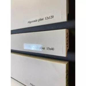 MDF afgeronde plint wit 15 x 40 mm