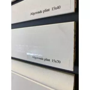 MDF afgeronde plint wit 15 x 70 mm